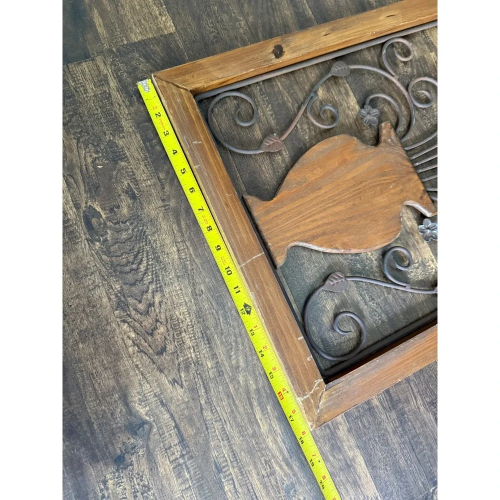 Wood & Metal Floral Wall Decor Rustic Vase Flower Accent‎ Farmhouse Style
